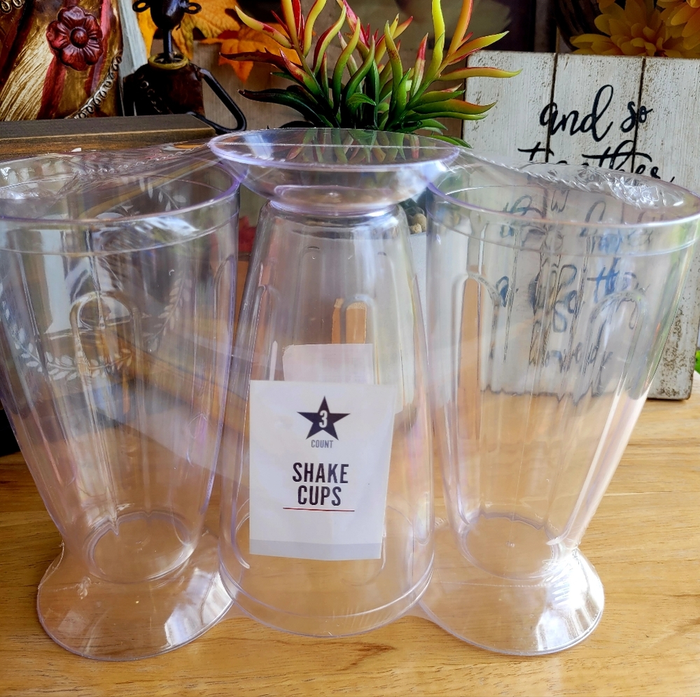 Shake Cups